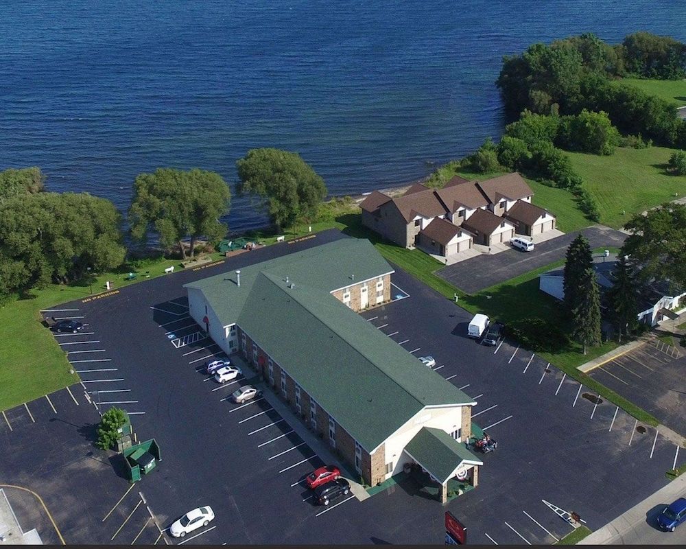 Econo Lodge On the Bay 2 estrelas em Menominee