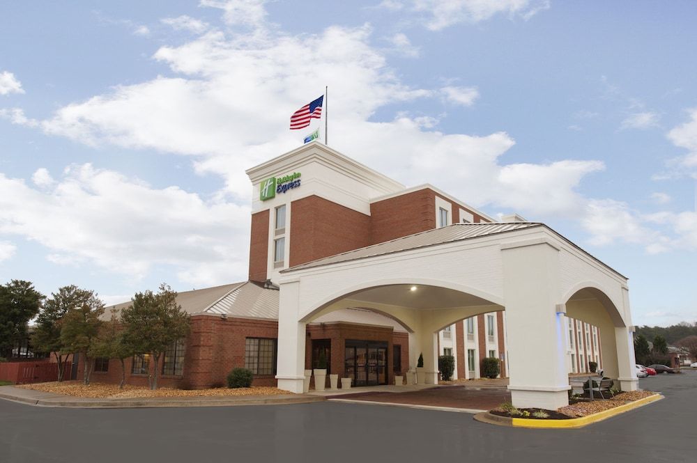 Holiday Inn Express Fredericksburg Southpoint 2 étoiles à Fredericksburg