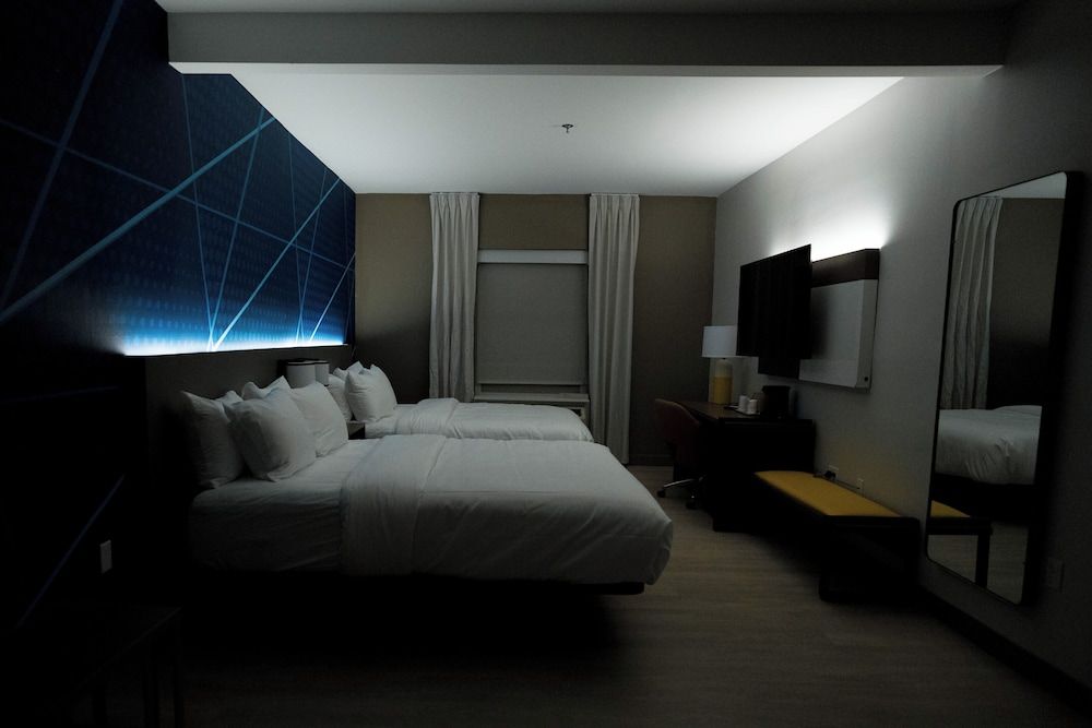 Comfort Inn & Suites River City Decatur 3