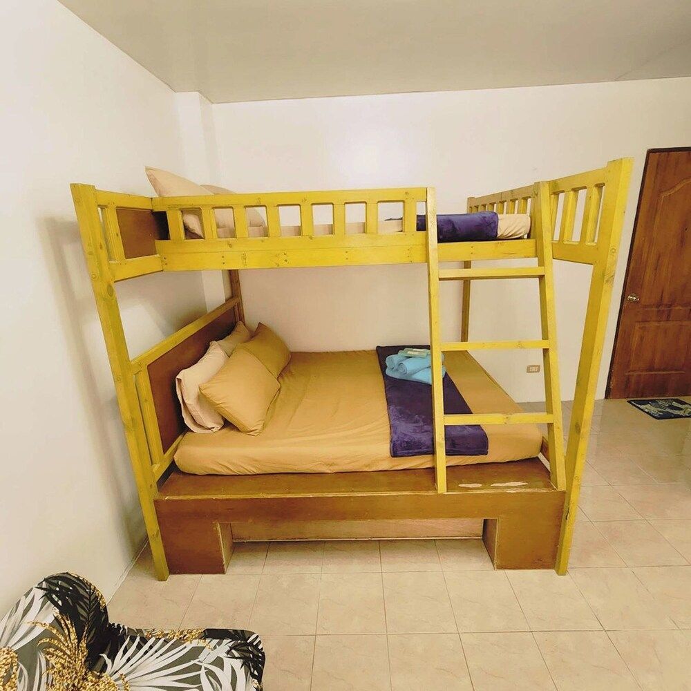 Pertible Beach Resort 3