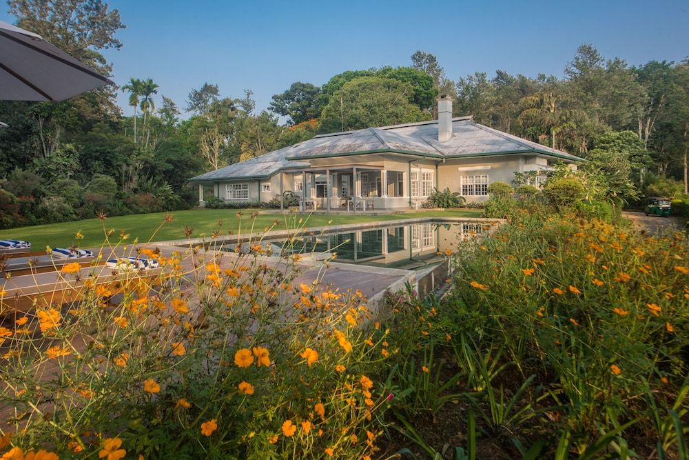 Nine Skies 5 étoiles à Ella