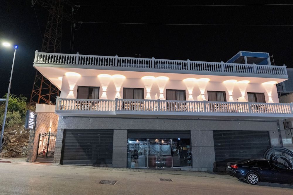 Hotel Flori -1 estrellas en Sarandë
