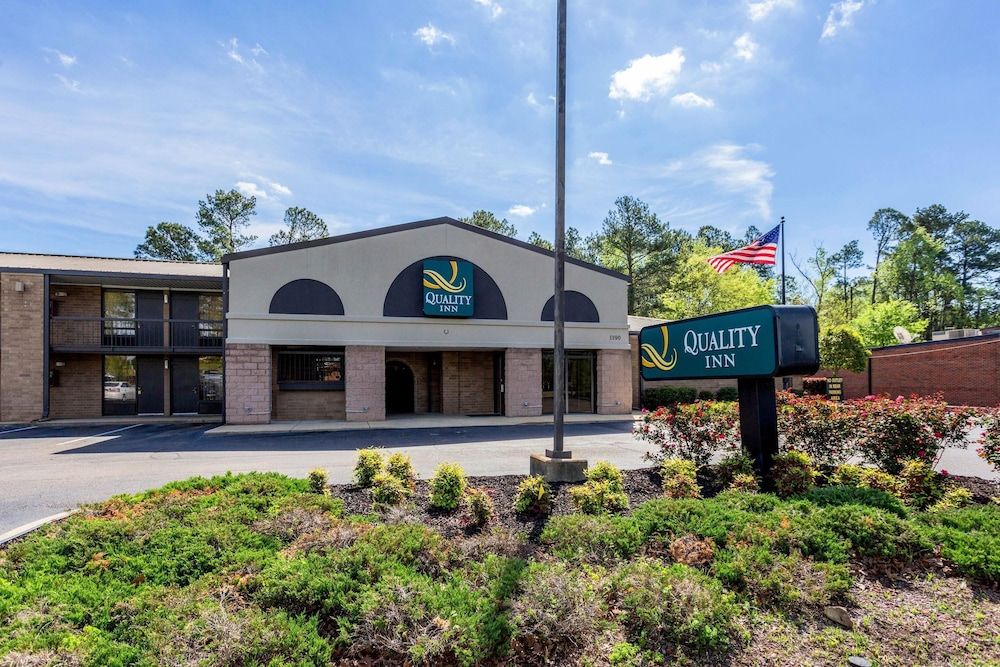 Quality Inn Tupelo - Near Barnes Crossing Mall 2 estrelas em Tupelo