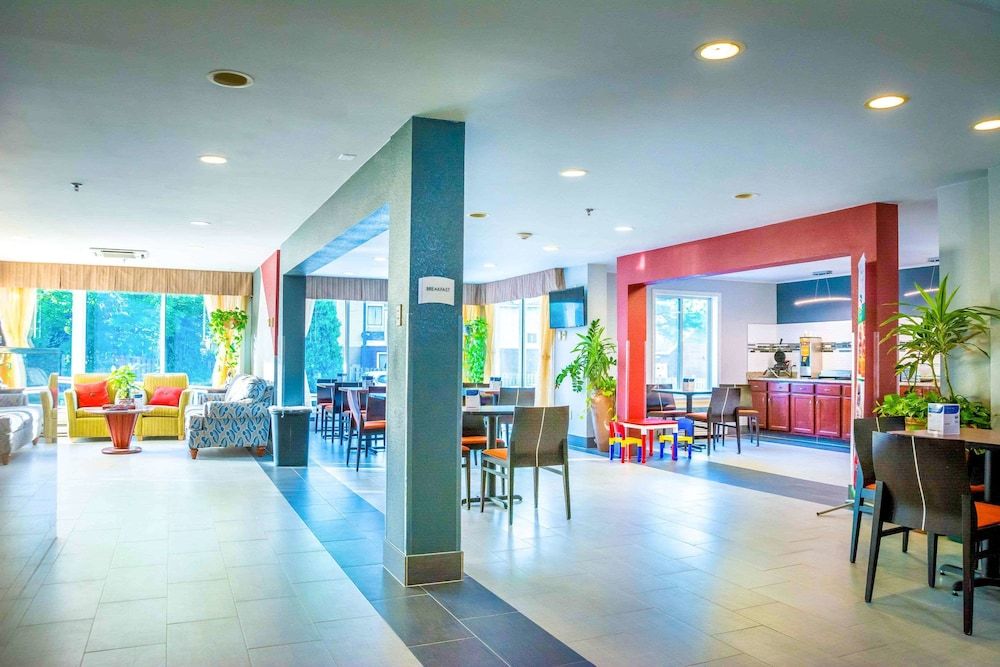 Quality Inn Merrimack - Nashua 2