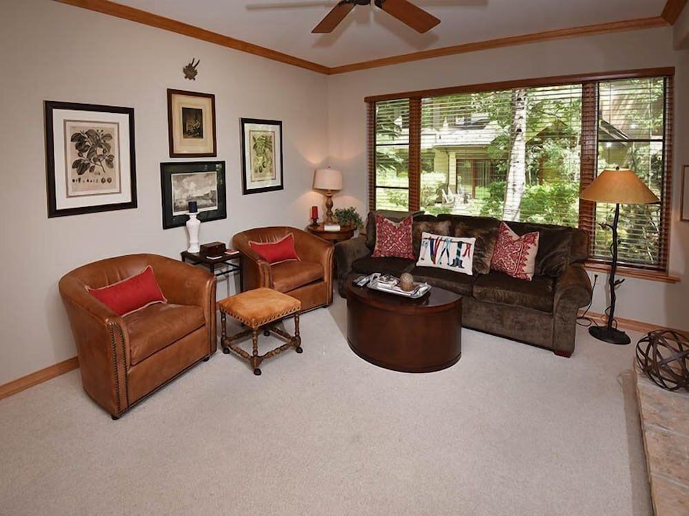 Arrowhead Village Condo - 104 Aspenwood Lodge -1 estrelas em Edwards