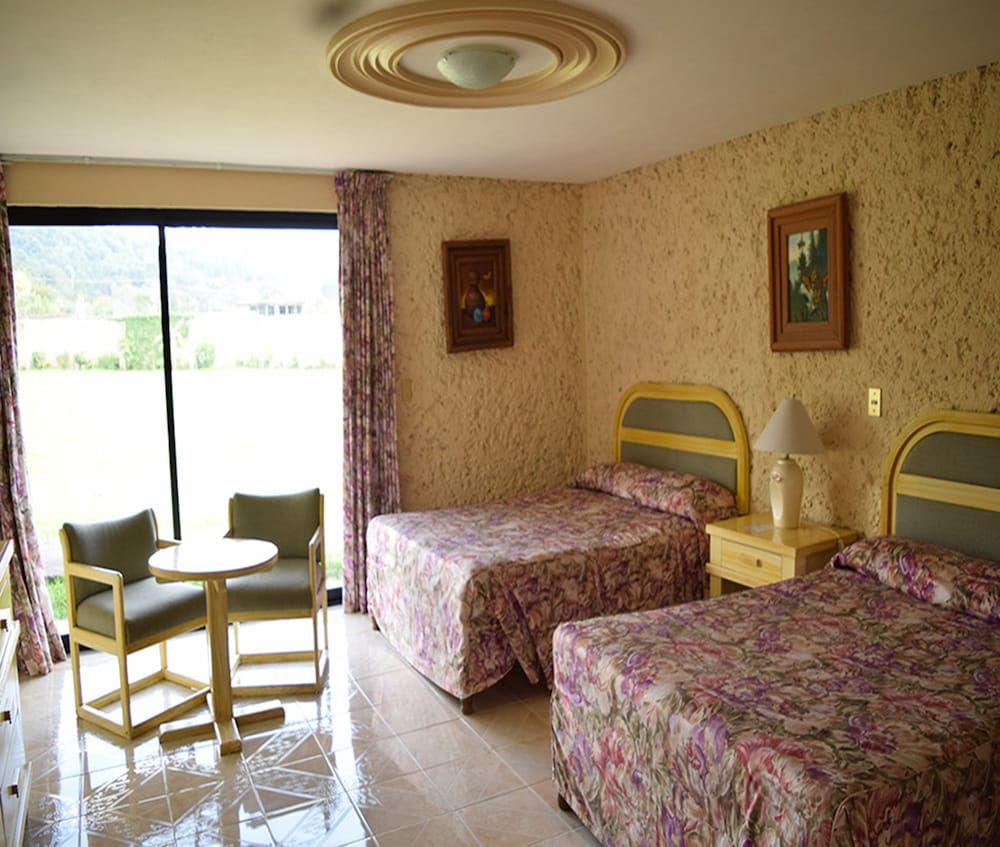 Hotel Villa Monarca 3