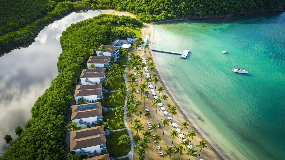 Carlisle Bay 5 estrellas en Old Road