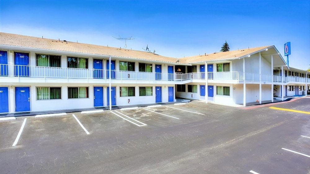 Motel 6 Tigard, OR - Portland South - Lake Oswego 2 estrelas em Tigard