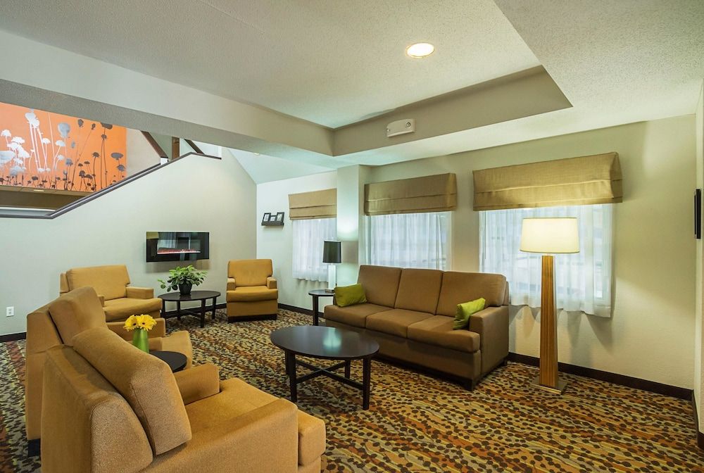 Sleep Inn & Suites Danville 2