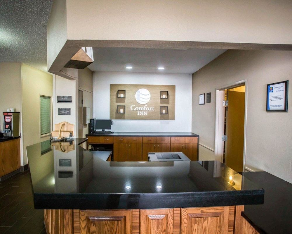 Comfort Inn Morris I-80 2