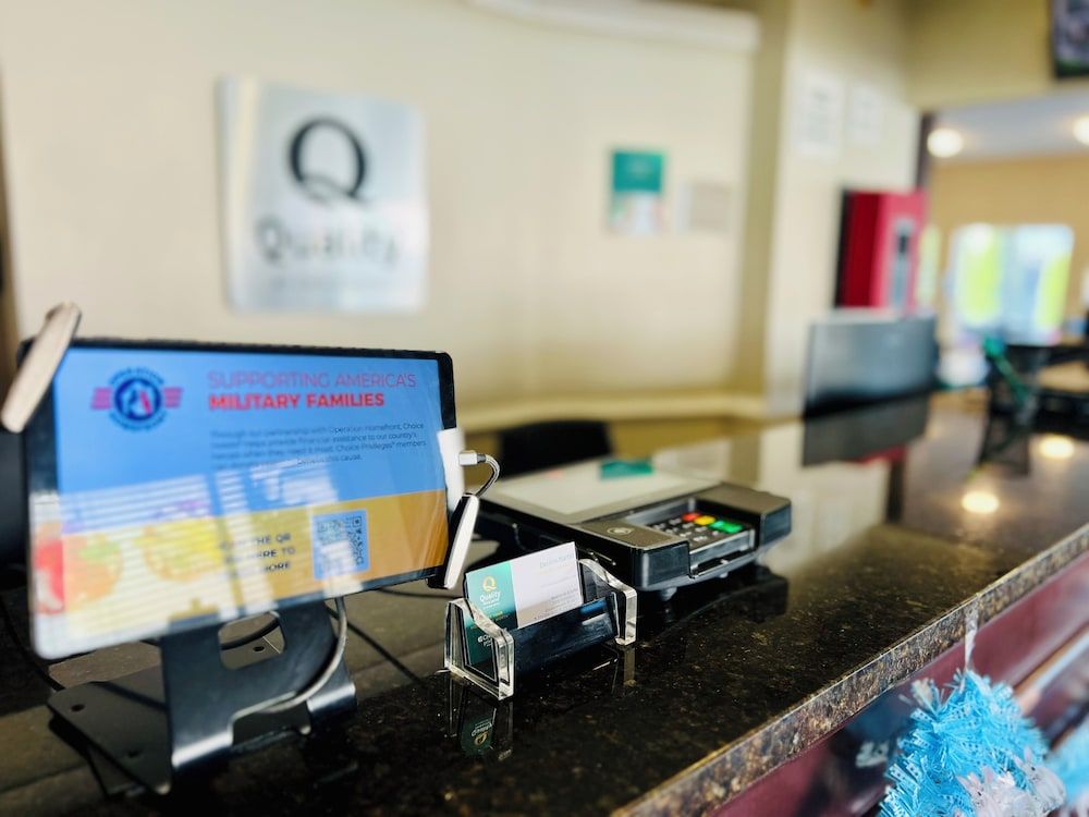 Quality Inn & Suites Elizabethtown Area 3