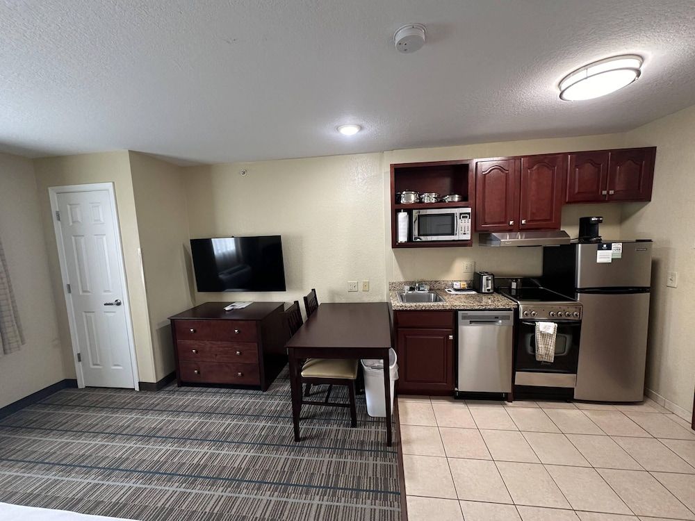 MainStay Suites Coralville - Iowa City 3 estrelas em Coralville