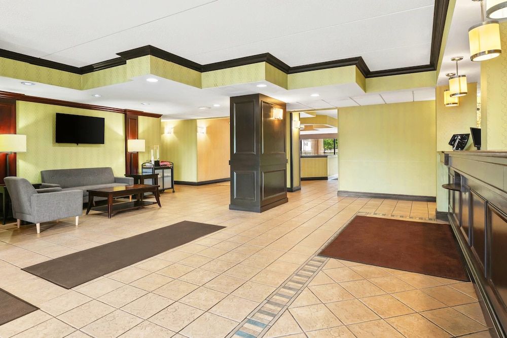 Comfort Inn Lehigh Valley West 3
