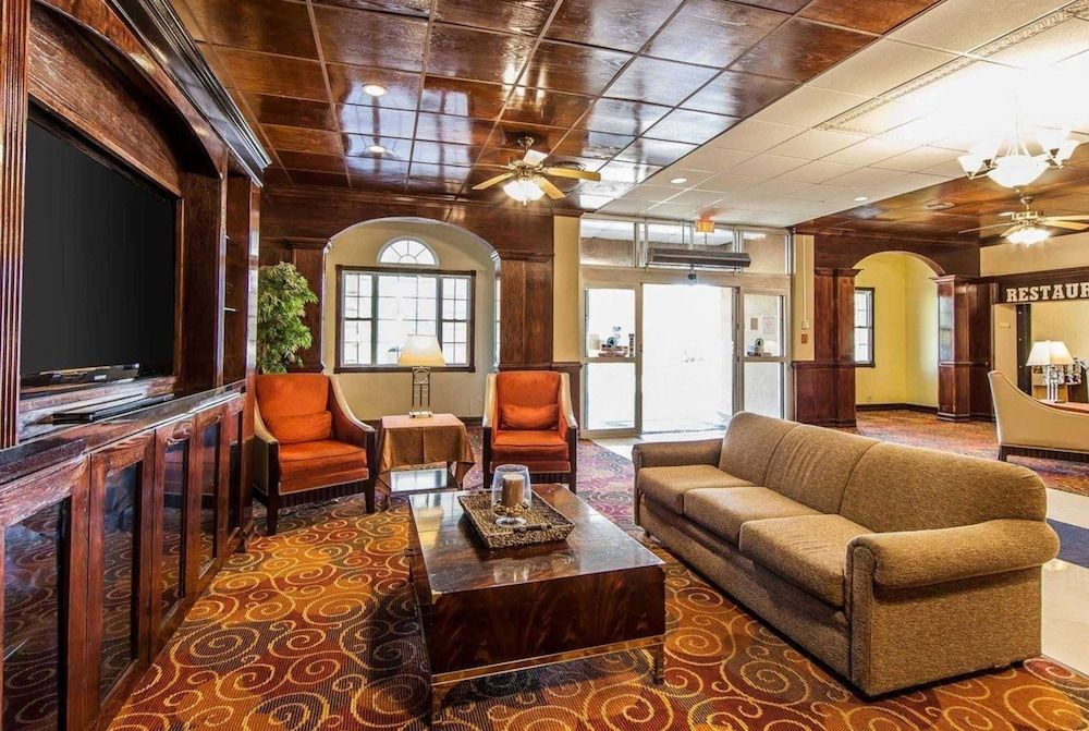 Wingate by Wyndham Marietta Conference Center 2