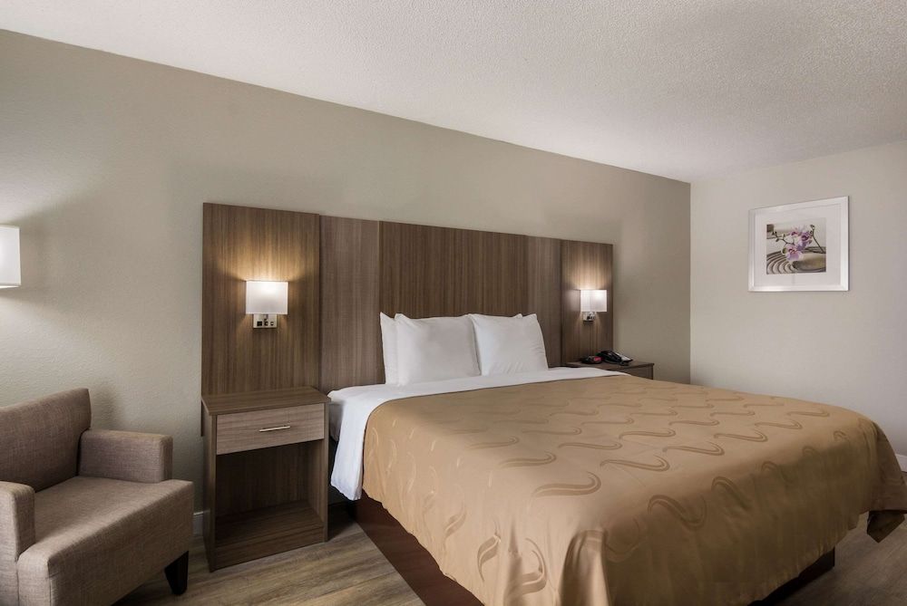 Quality Inn Emporia 3