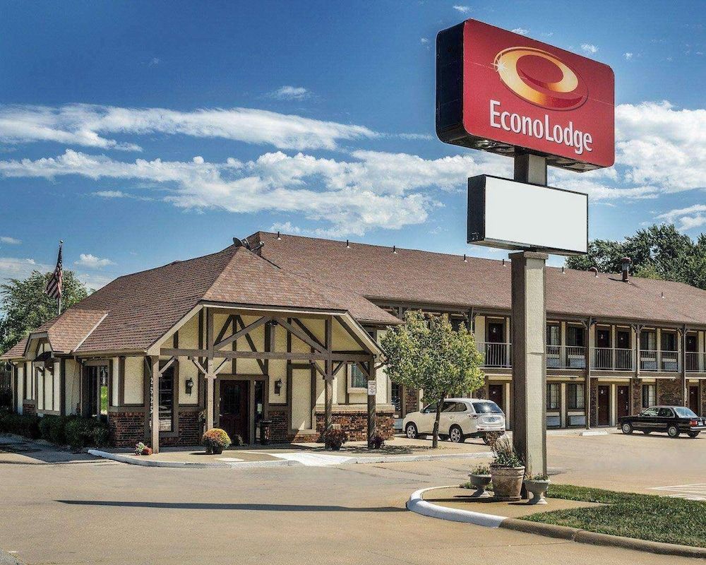 Econo Lodge Lawrence near University 2 estrelas em Lawrence