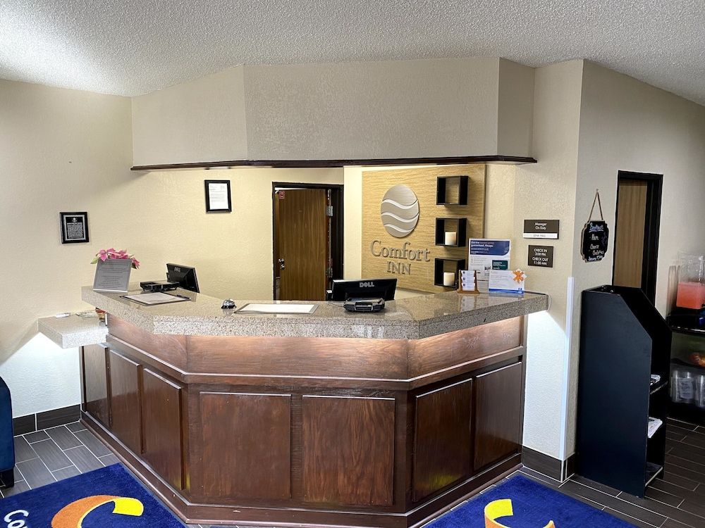 Comfort Inn Near Kokomo Speedway 2