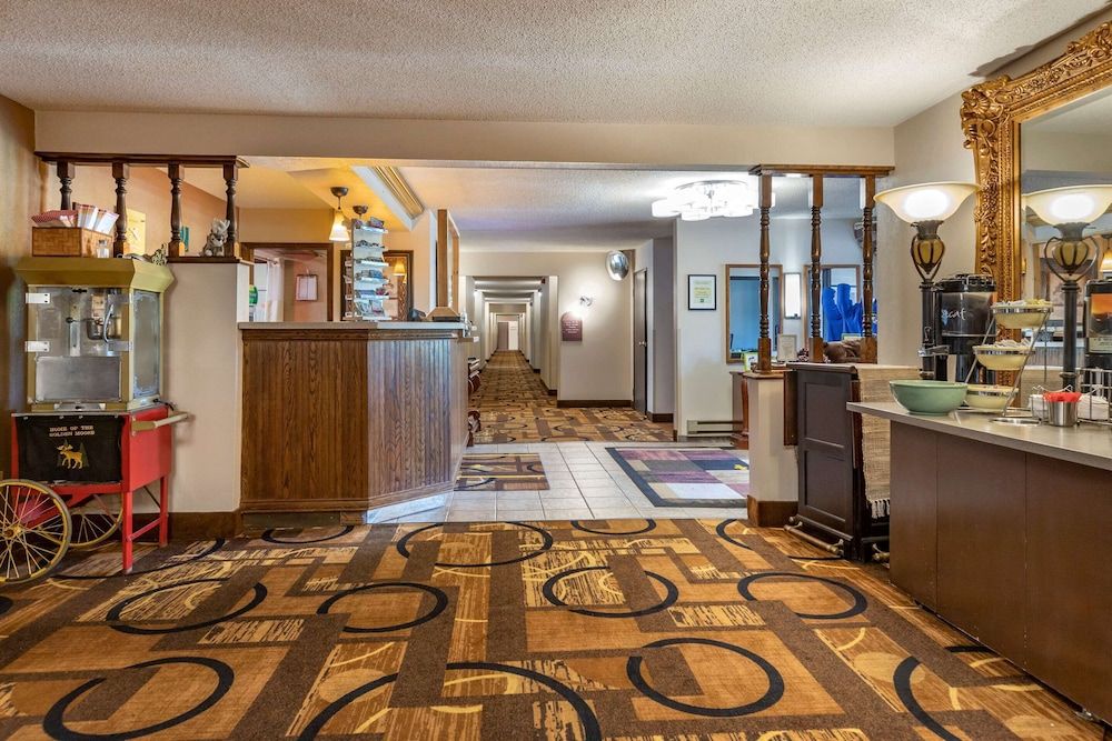 Quality Inn Saint Ignace Area 3