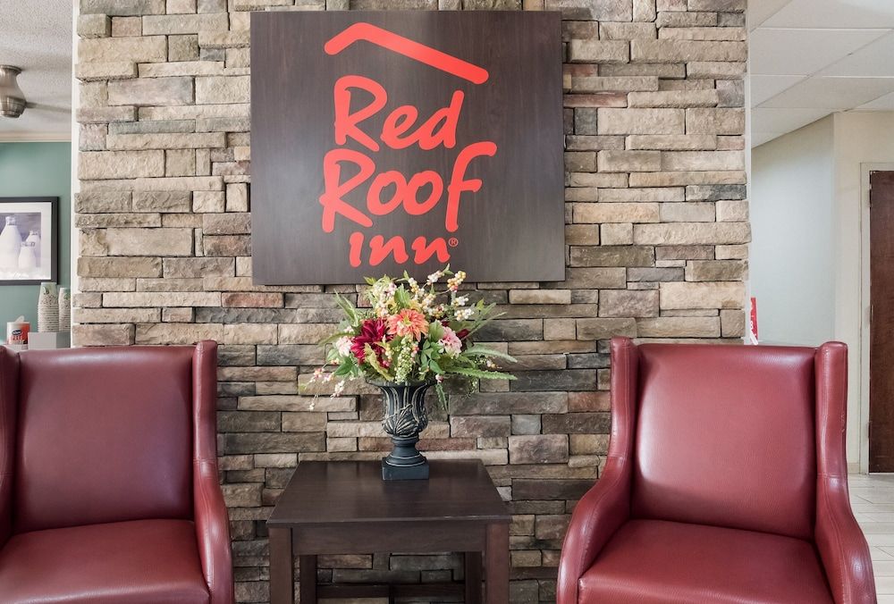Red Roof Inn Tupelo 3
