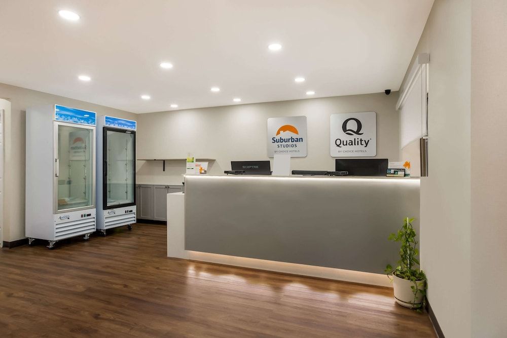 Quality Inn & Suites Millville 2