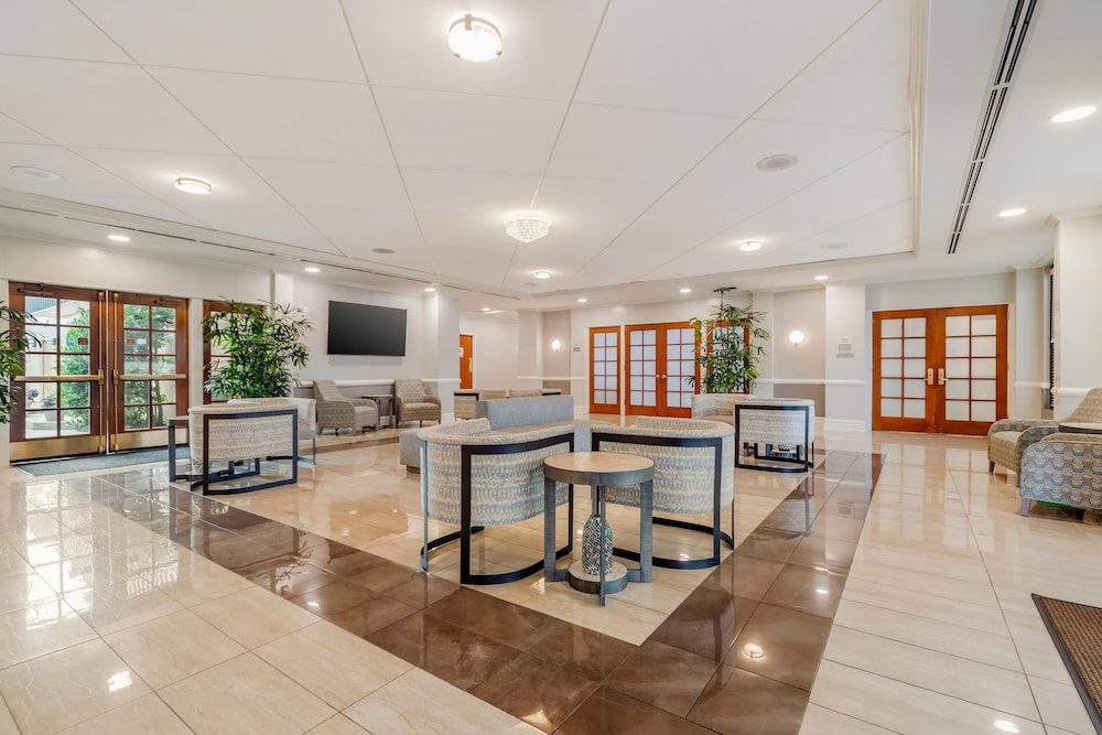 Clarion Hotel & Conference Center - Toms River, NJ 2