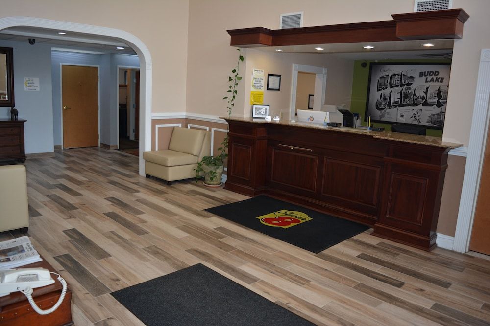 Baymont by Wyndham Budd Lake 2