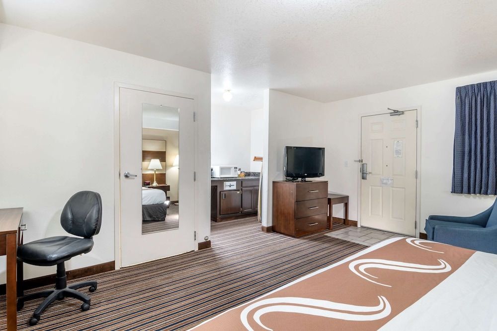 Quality Inn Central Roseburg 3