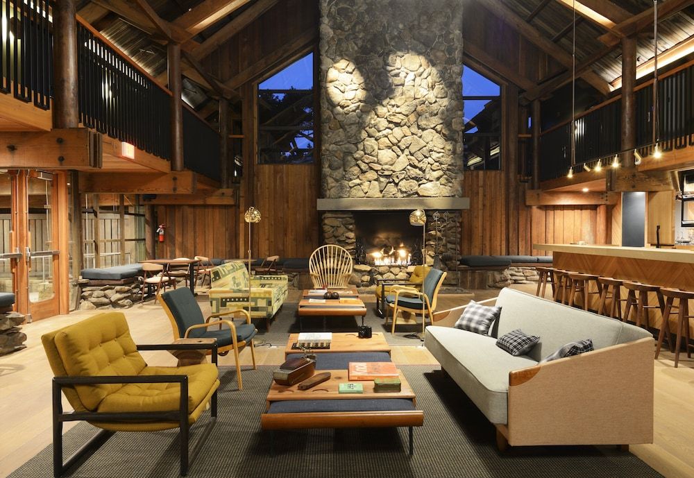 Timber Cove Resort 2