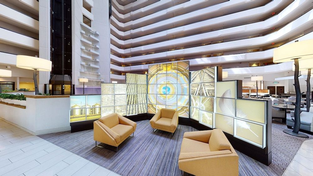 Sheraton West Des Moines Hotel 2