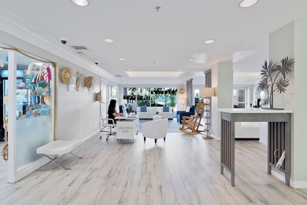 Holiday Inn Resort Grand Cayman by IHG 3