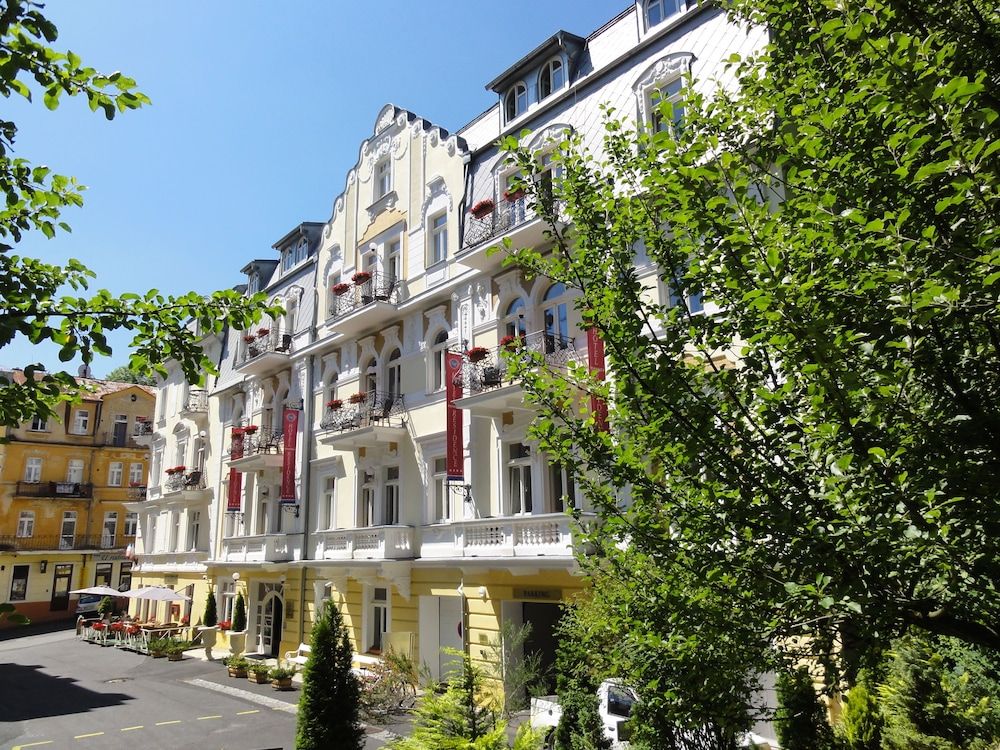 Boutique Hotel Romanza 4 estrellas en Mariánské Lázně