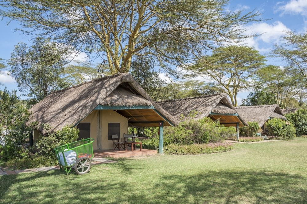 Sweetwaters Serena Camp 3