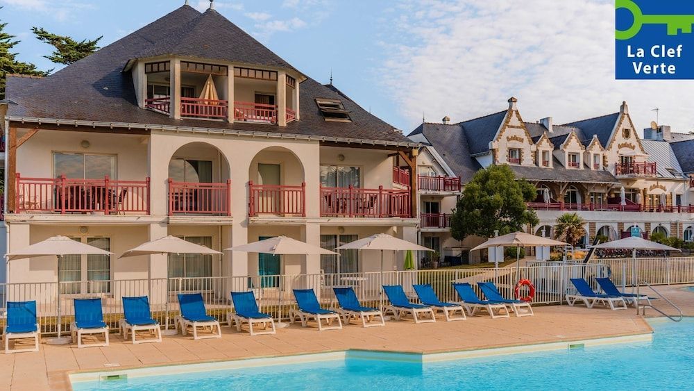 Pierre & Vacances Premium Le Domaine de Cramphore -1 estrelas em Le Pouliguen