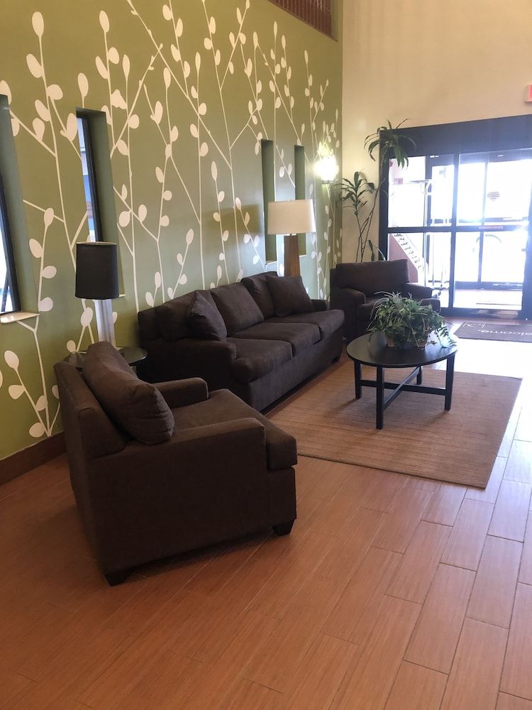 Sleep Inn & Suites Virginia Horse Center 2