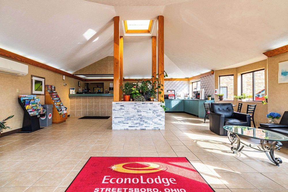Econo Lodge Cleveland Area-Kent 2