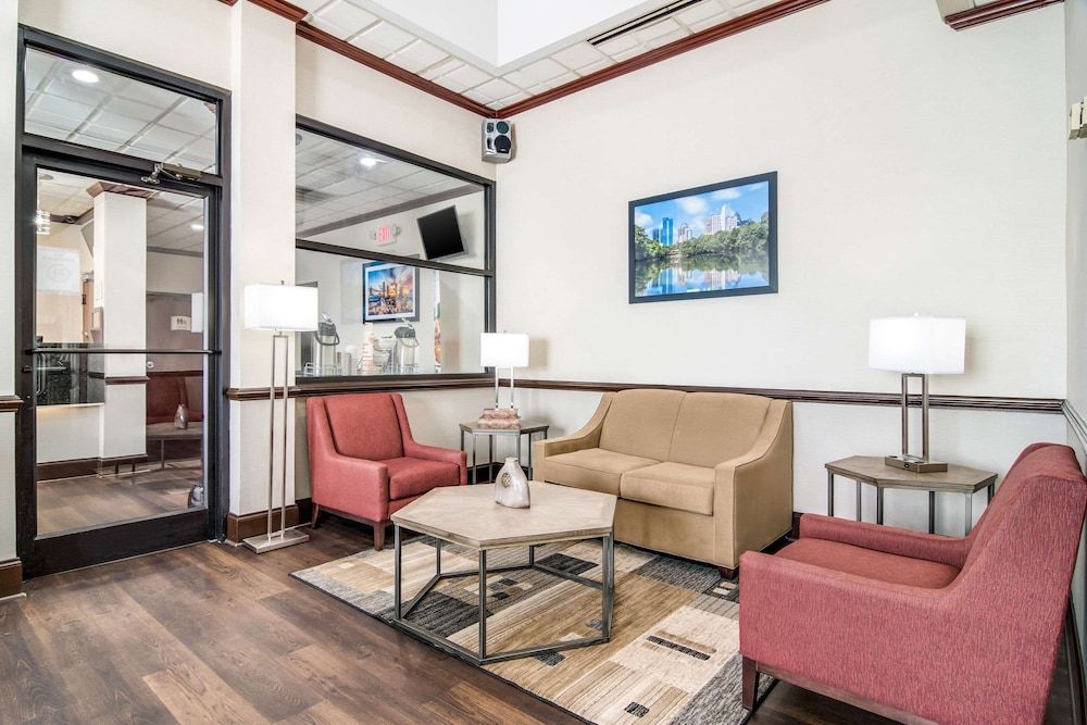 Quality Inn Suwanee I-85 2