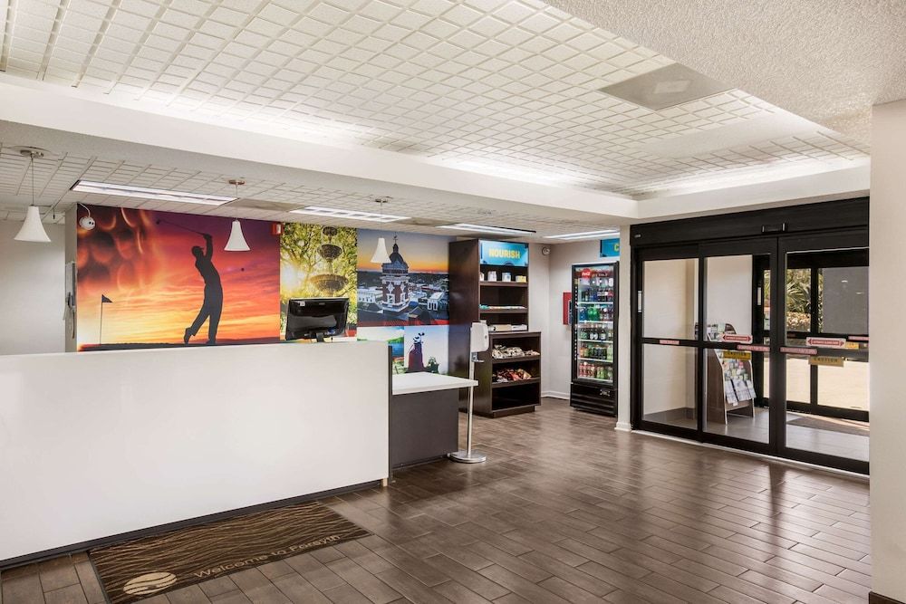 Comfort Inn Forsyth I-75 3