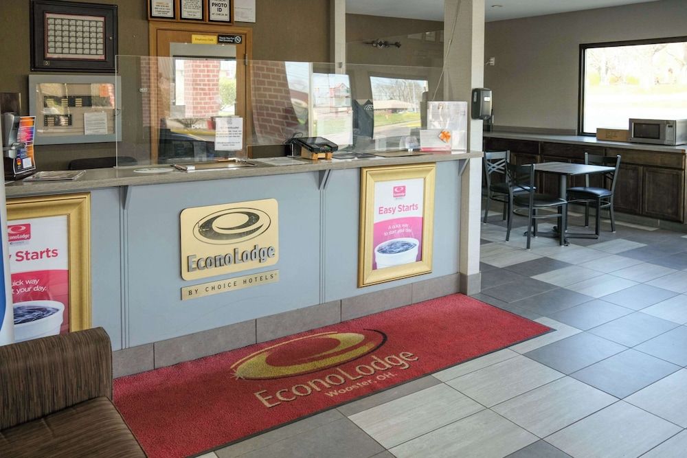 Econo Lodge Wooster Area 3