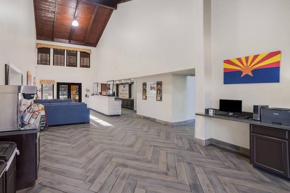 Quality Inn & Suites Goodyear - Phoenix West 3