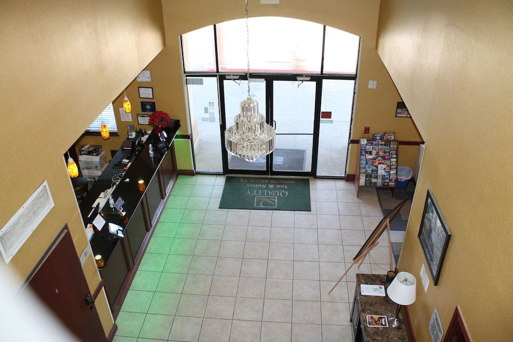 Quality Inn & Suites Wichita Falls I-44 2