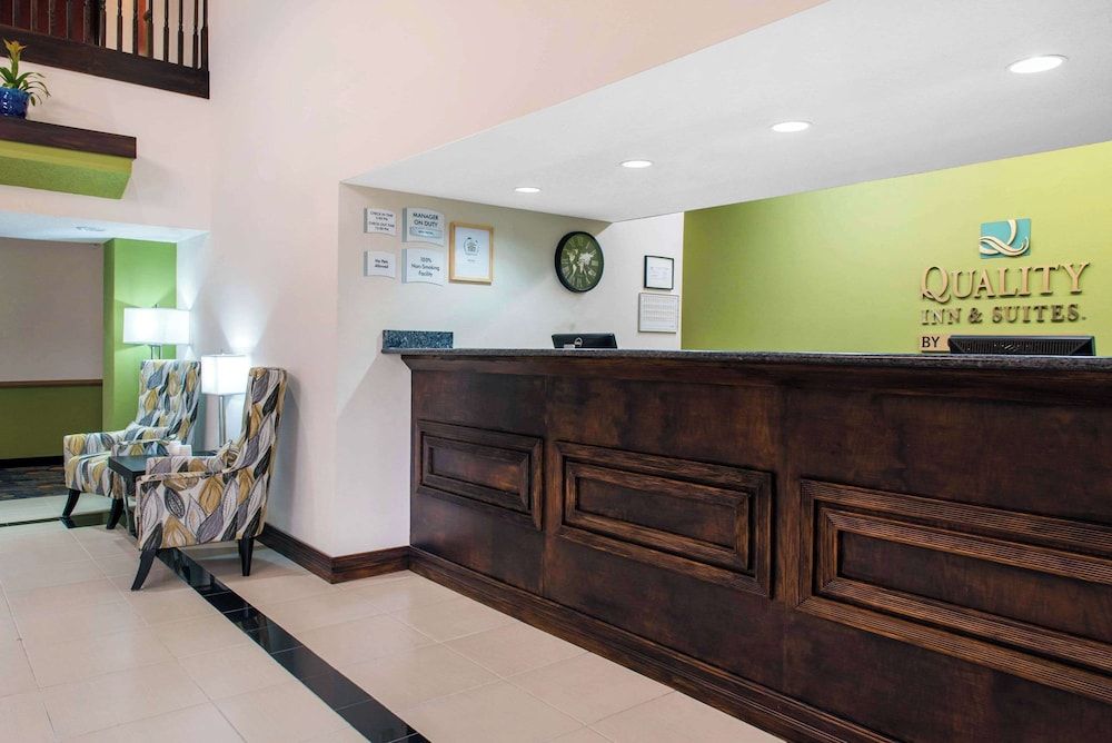 Quality Inn & Suites Anderson I-69 2