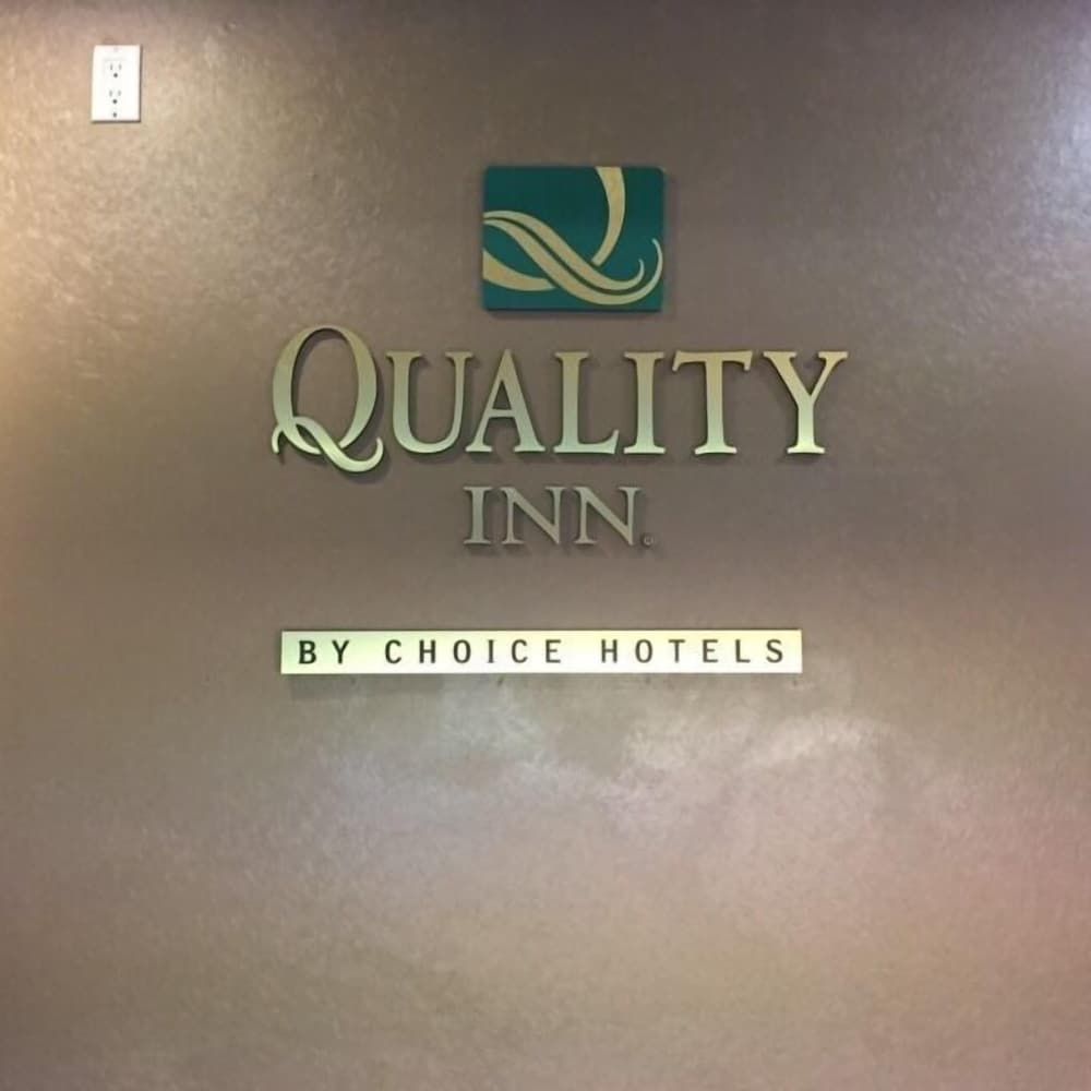 Quality Inn Moriarty 3