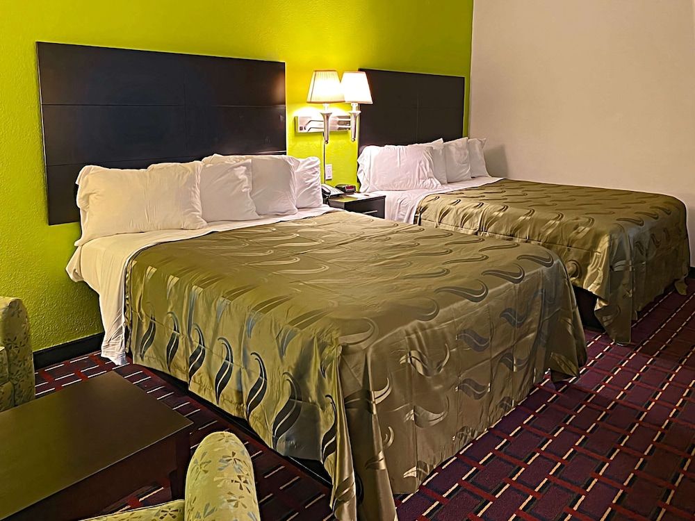Quality Inn Henderson I-85 3