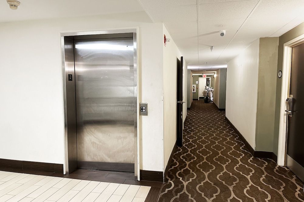 OYO Hotel Rome West GA 2