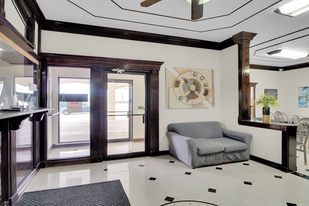 Three Rivers Executive Inn & Suites By OYO 3