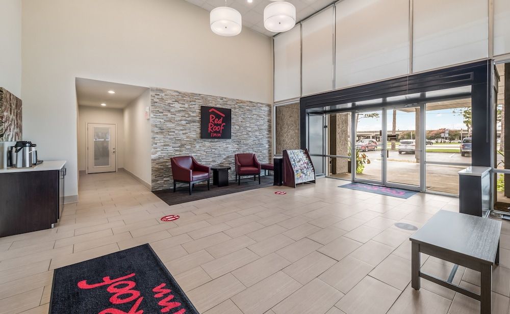 Red Roof Inn Lewisville 3