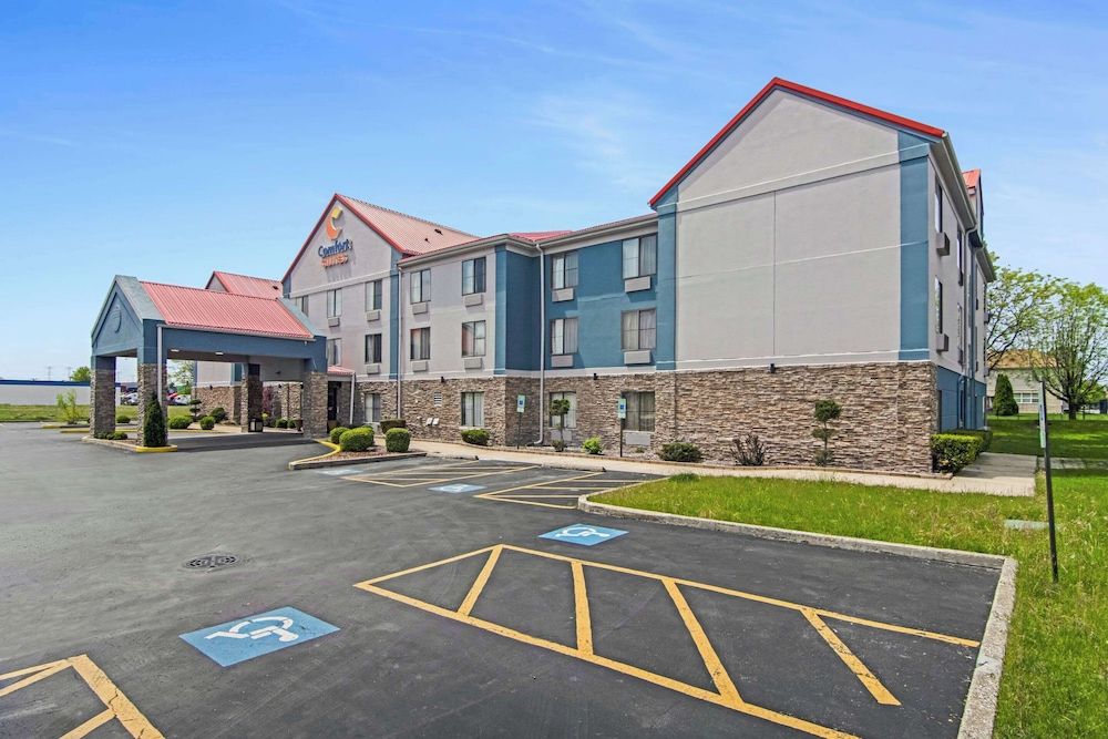 Comfort Suites Lansing 2 estrelas em Lansing