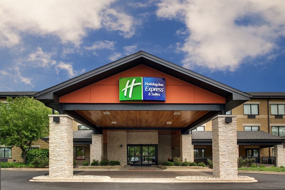Holiday Inn Express & Suites Aurora- Napervillle 3 estrelas em Aurora