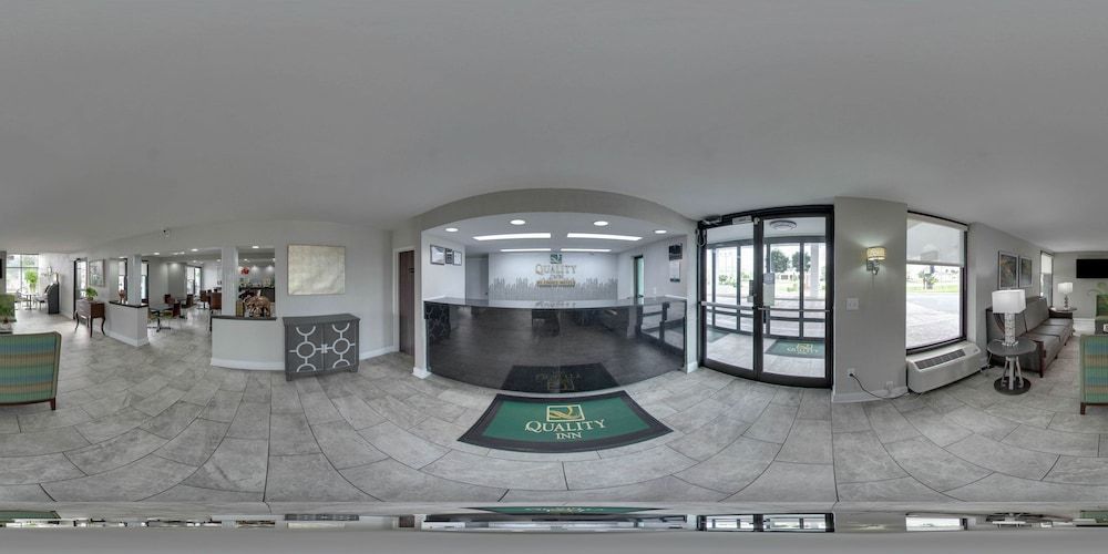 Quality Inn Greenville near University 2