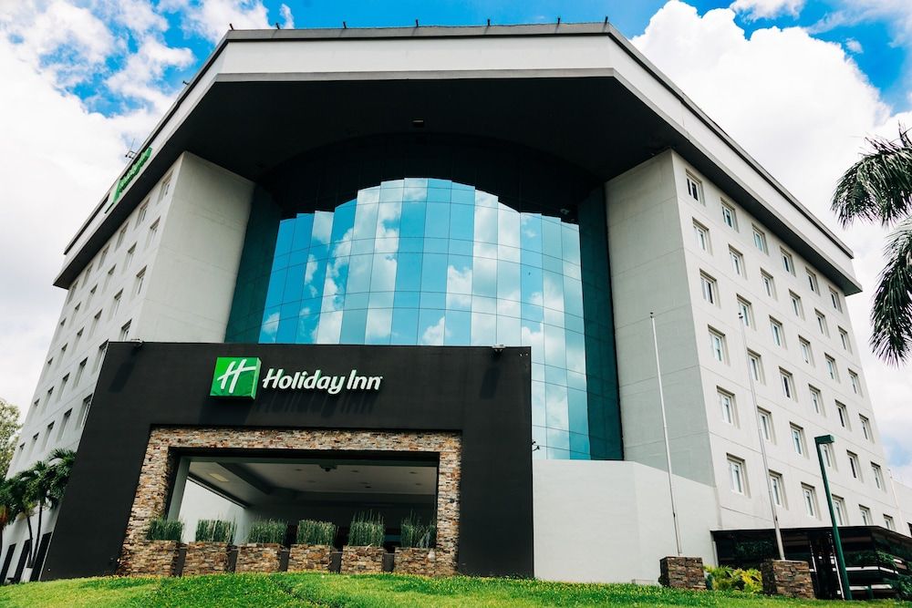 Holiday Inn San Salvador 4 estrellas en San Salvador